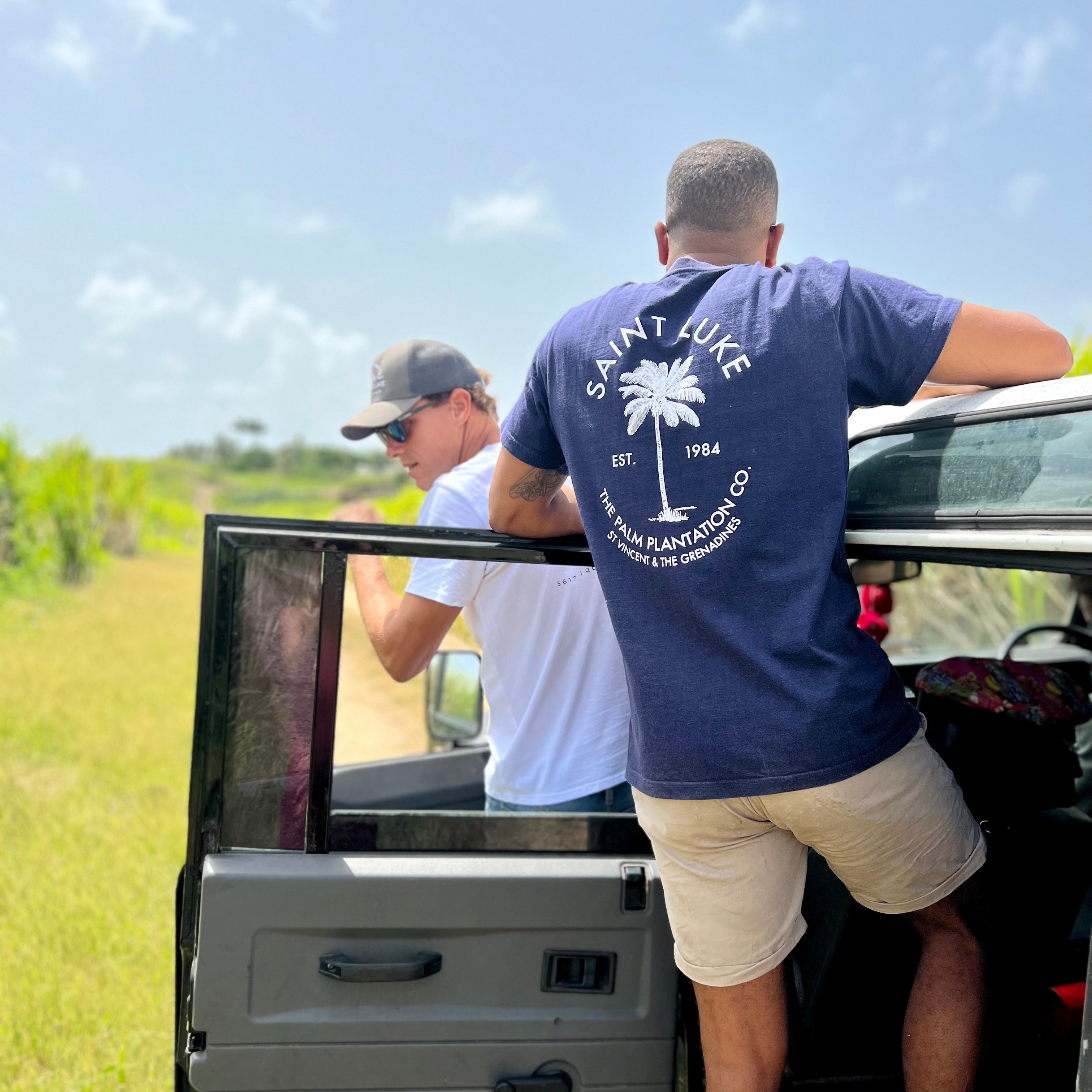 Palm Plantation Co. T-Shirt in Navy